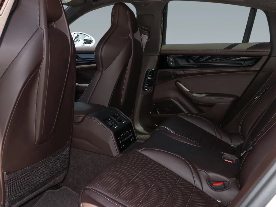 Porsche Panamera 4S E-Hybrid - foto 10