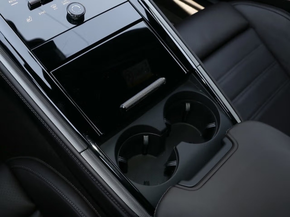 Porsche Panamera 4S E-Hybrid - foto 18