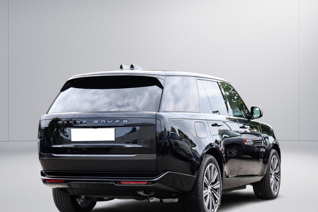 Land Rover Range Rover P460e HSE (4)