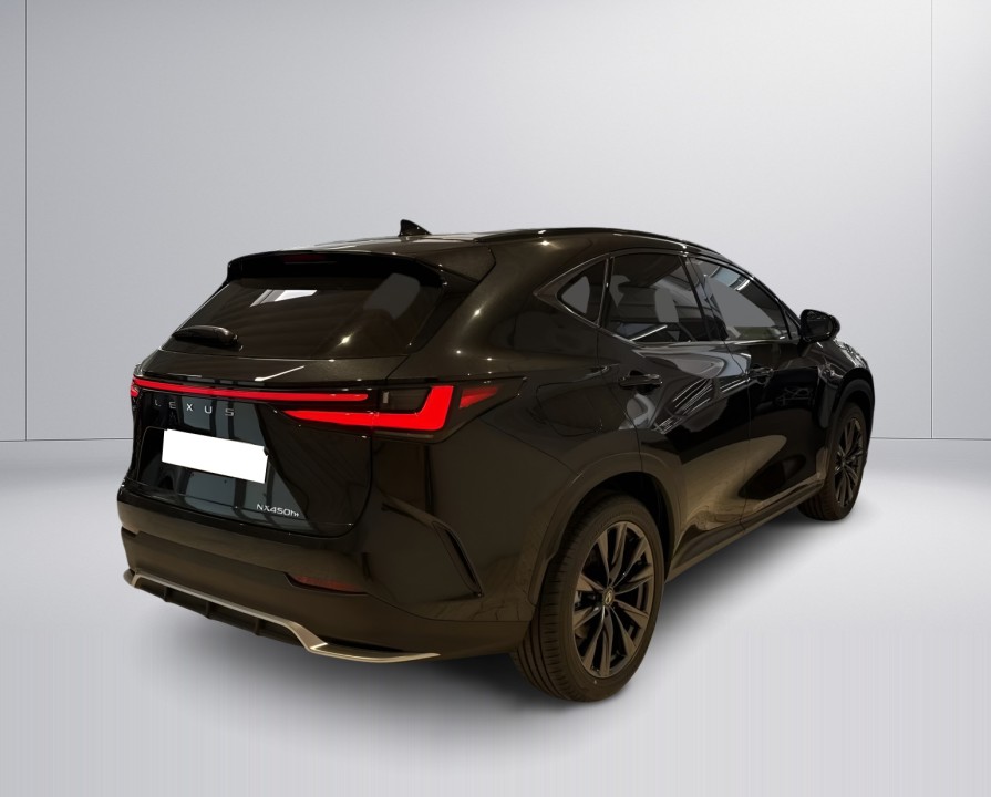Lexus Seria NX 450h+ E-Four F-Sport (3)