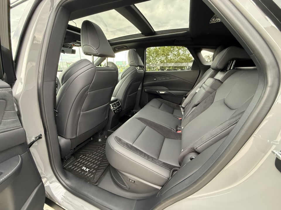 Lexus Seria RX 500h F-Sport Performance 2 - foto 14