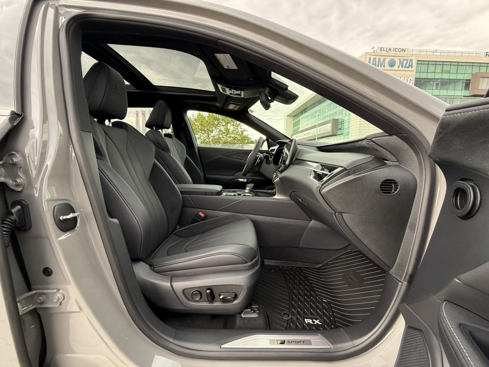 Lexus Seria RX 500h F-Sport Performance 2 - foto 15
