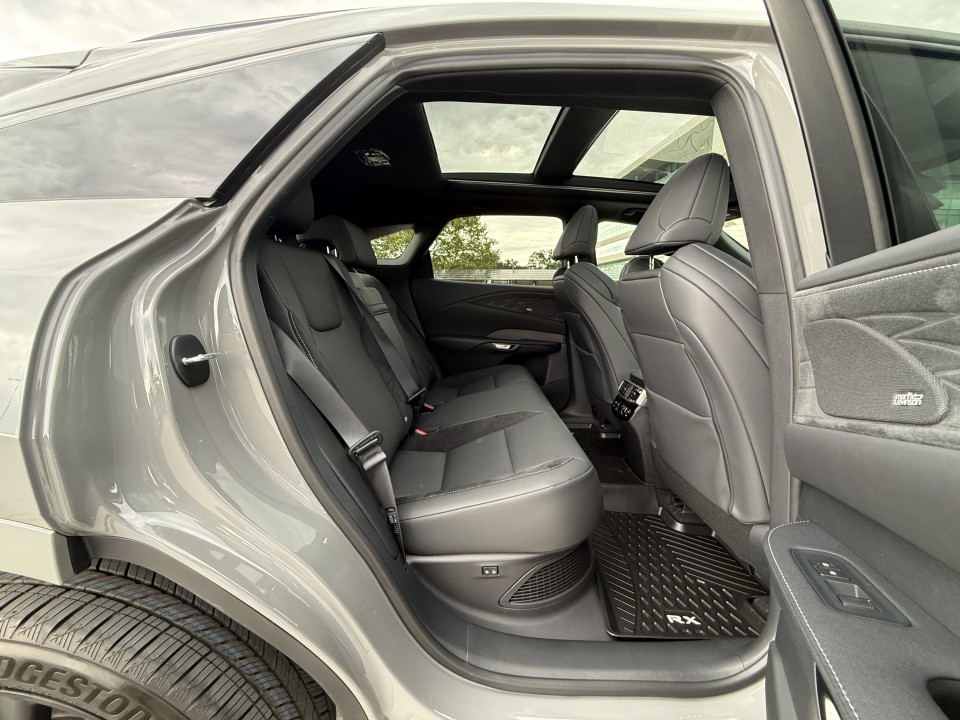 Lexus Seria RX 500h F-Sport Performance 2 - foto 18