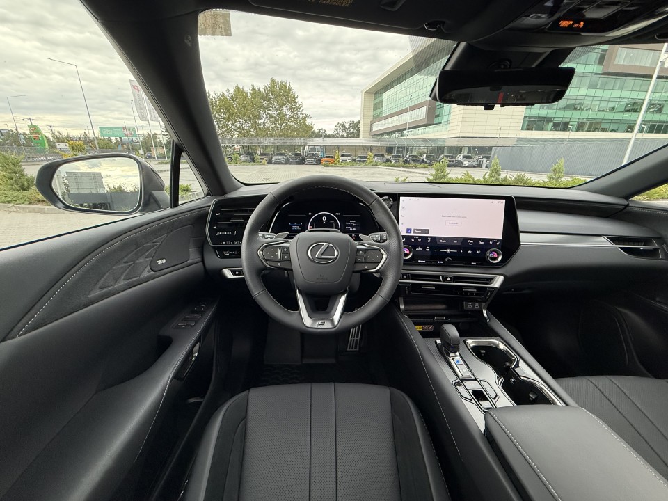 Lexus Seria RX 500h F-Sport Performance 2 - foto 22