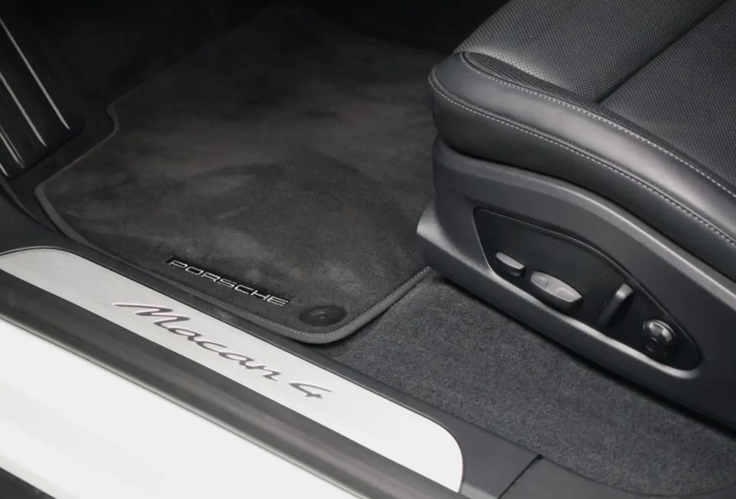 Porsche Macan 4 - foto 29