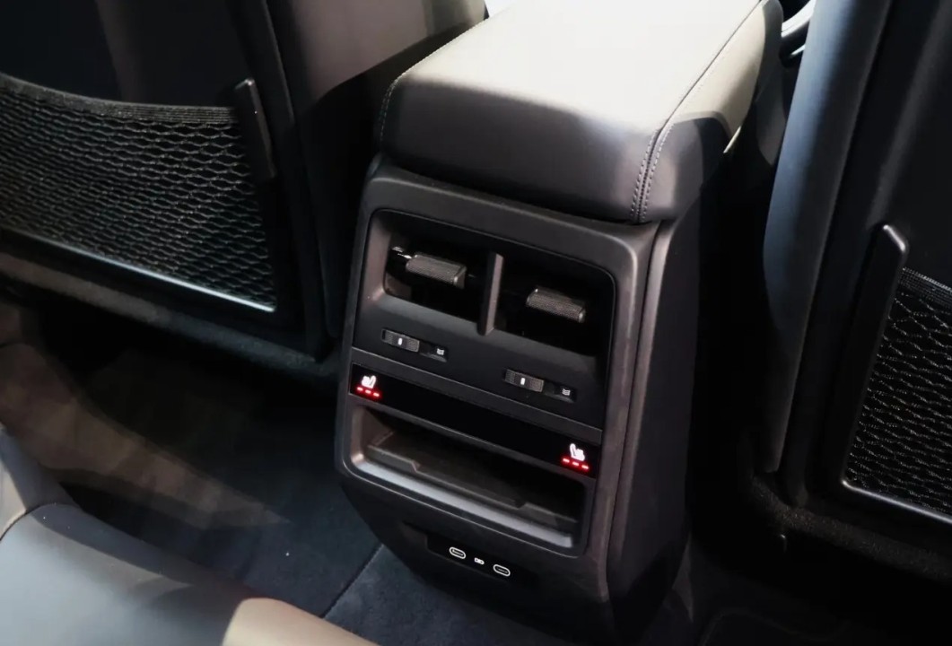 Porsche Macan 4 - foto 24