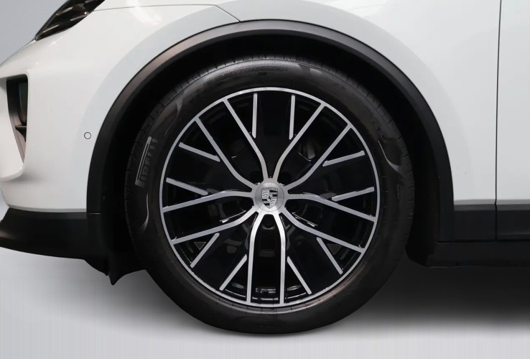 Porsche Macan 4 - foto 39