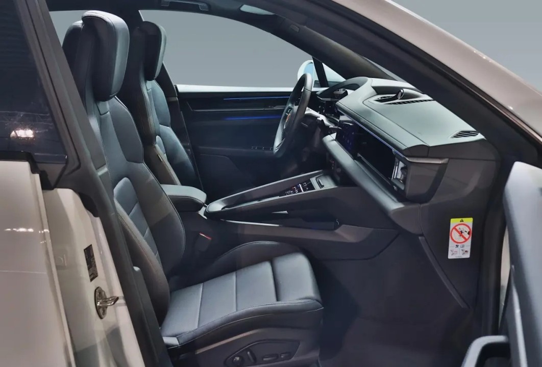 Porsche Macan 4 - foto 11