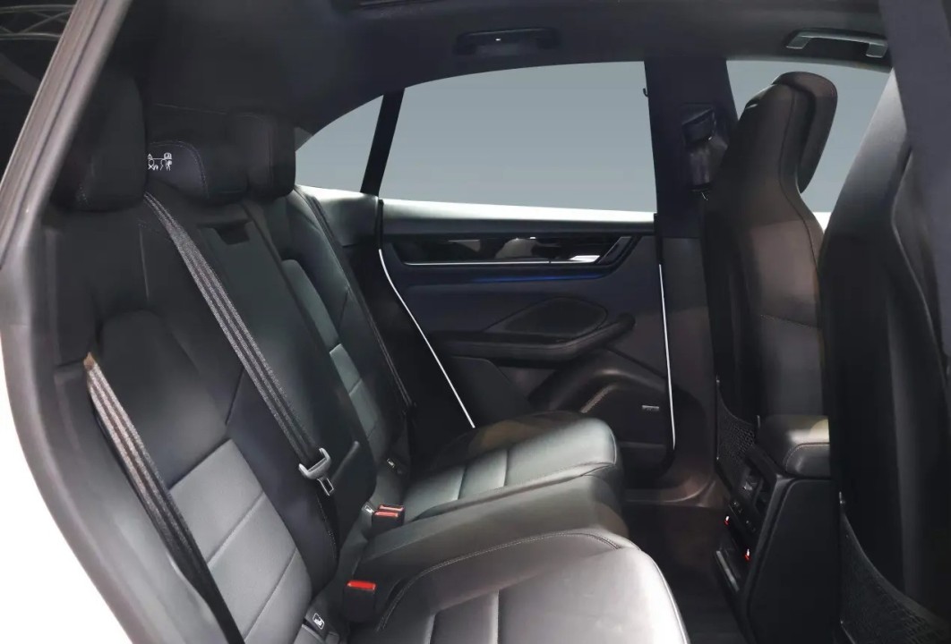 Porsche Macan 4 - foto 25