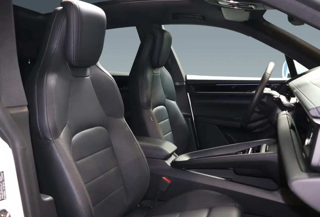 Porsche Macan 4 - foto 12