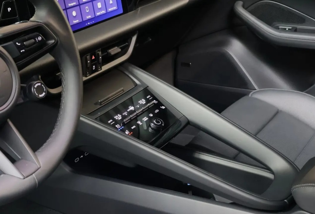 Porsche Macan 4 - foto 16