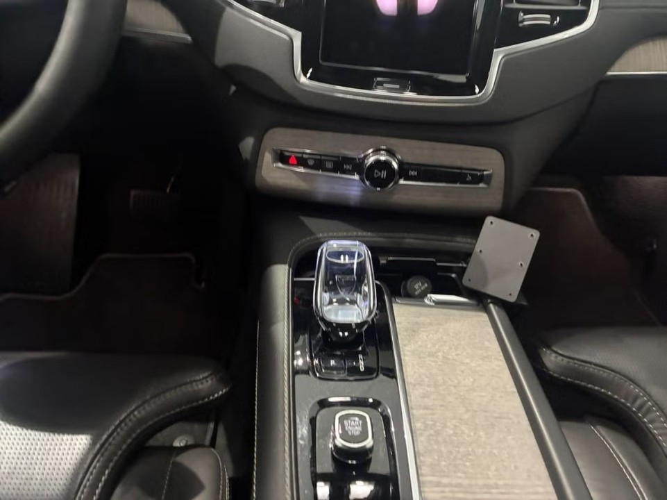 Volvo XC 90 - foto 10