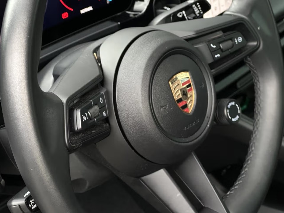 Porsche Macan 4 - foto 12