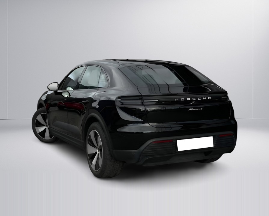 Porsche Macan 4 (4)