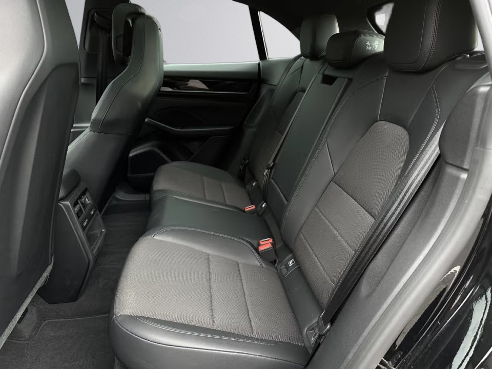 Porsche Macan 4 - foto 8
