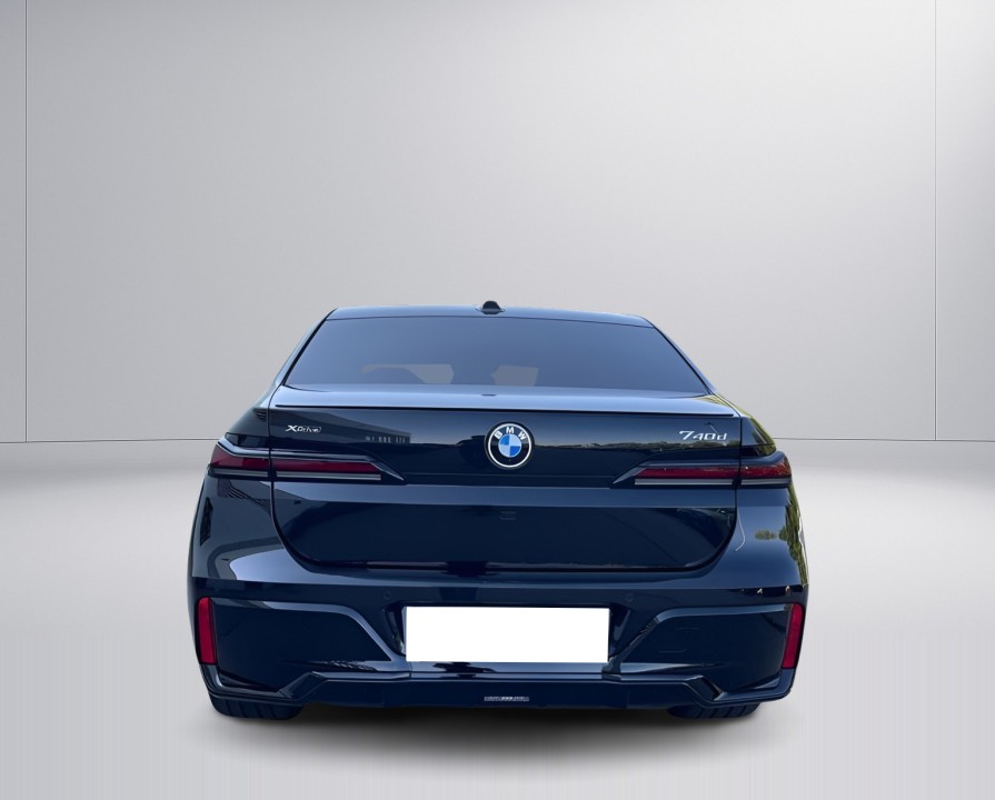 BMW Seria 7 xDrive740d (4)