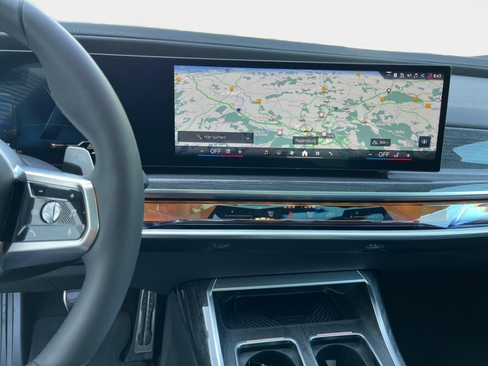 BMW Seria 7 xDrive740d - foto 15