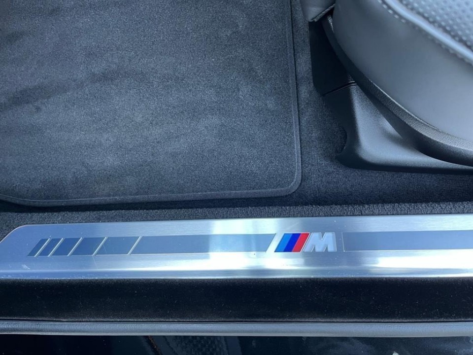 BMW Seria 7 xDrive740d - foto 20