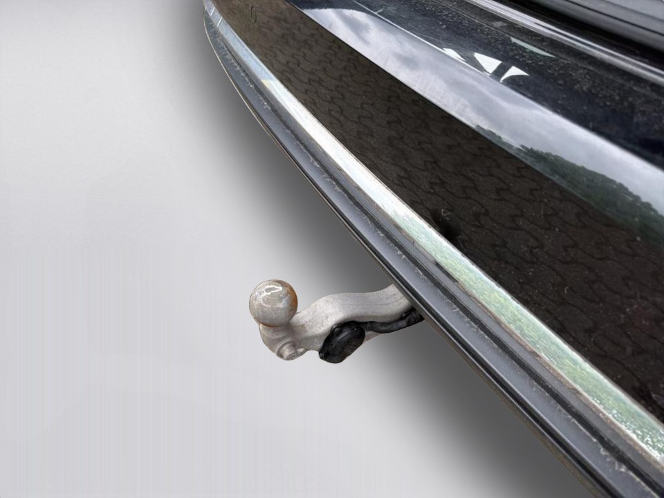 Volkswagen Touareg - foto 17