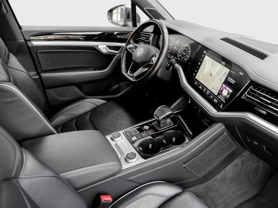 Volkswagen Touareg Elegance - foto 10