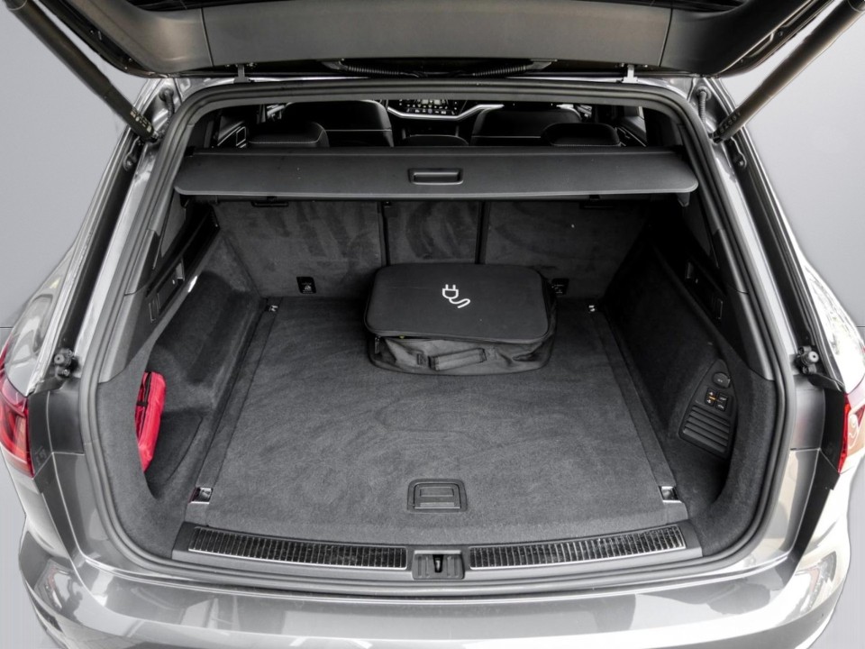Volkswagen Touareg Elegance - foto 23