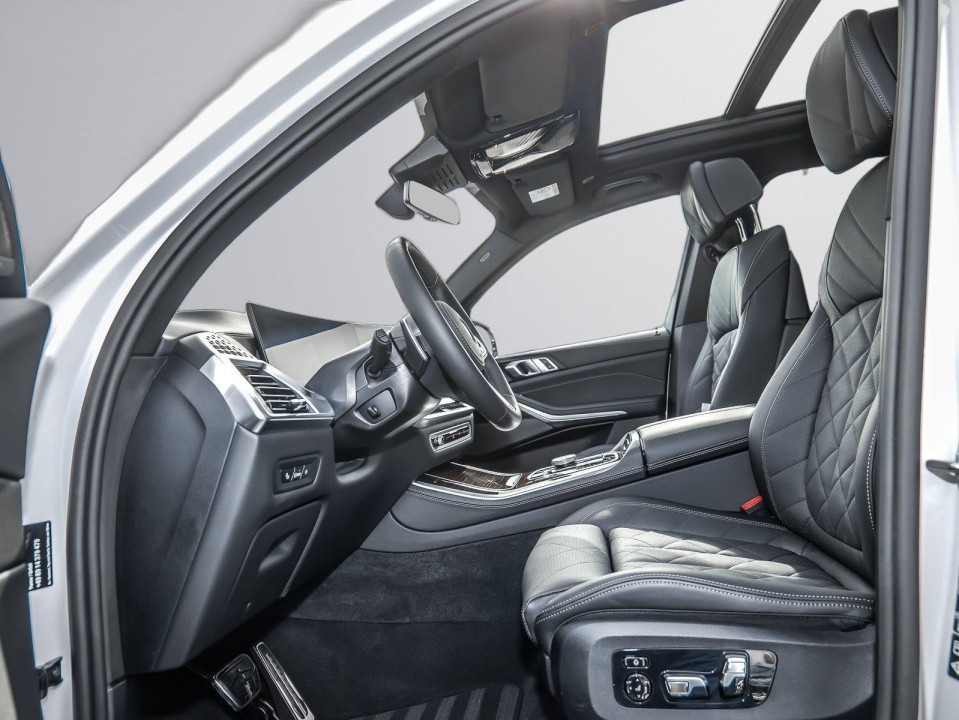BMW X5 xDrive30d - foto 12