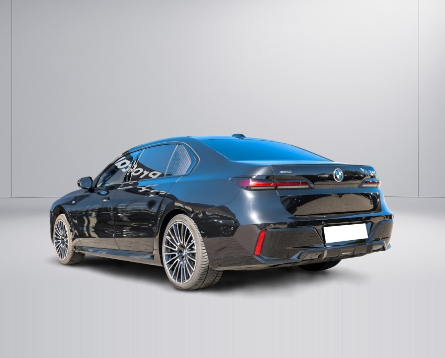 BMW Seria 7 740d xDrive (5)