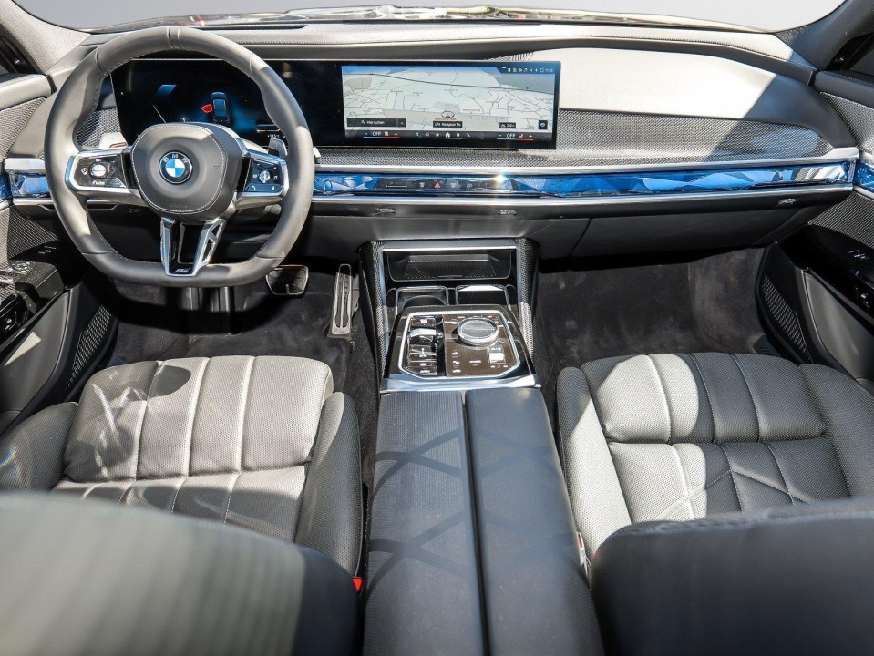BMW Seria 7 740d xDrive - foto 13