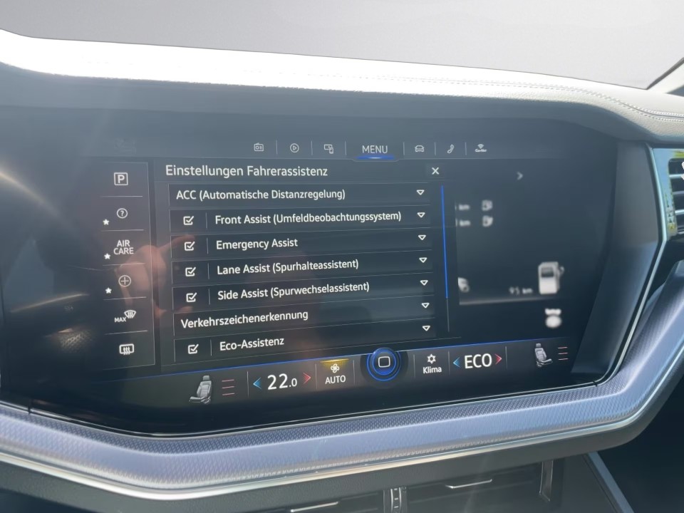 Volkswagen Touareg - foto 14