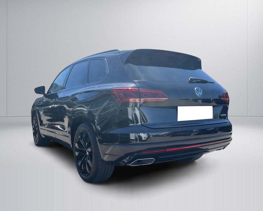 Volkswagen Touareg (4)
