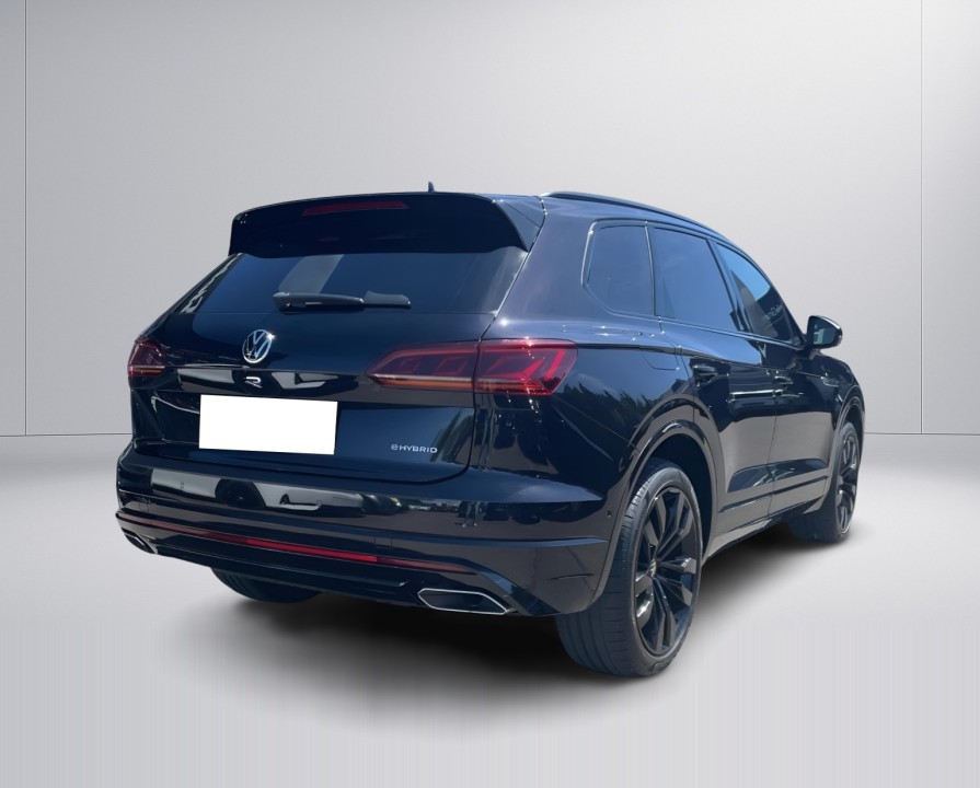 Volkswagen Touareg (3)