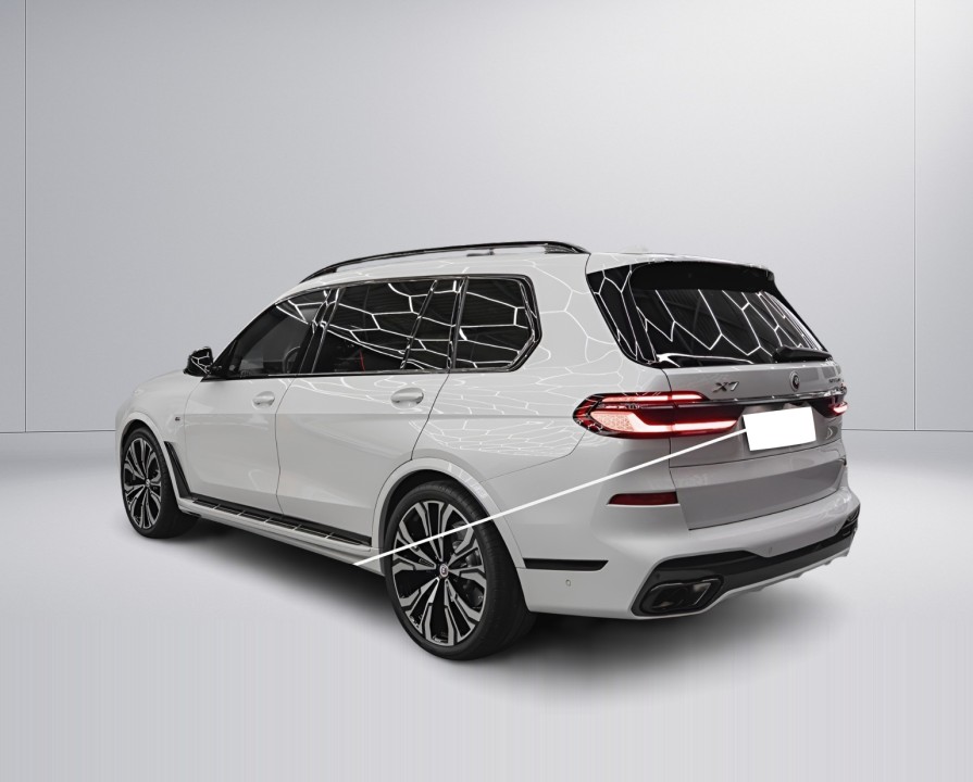 BMW X7 xDrive40i - foto 7