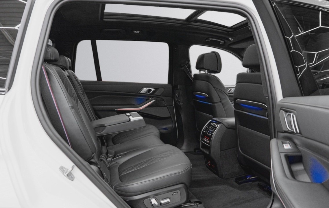 BMW X7 xDrive40i - foto 15
