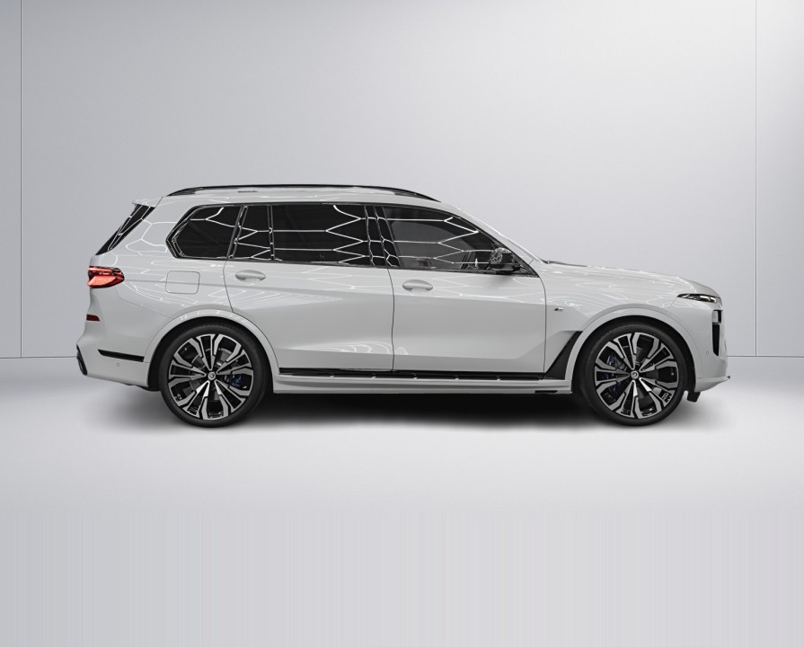 BMW X7 xDrive40i (4)