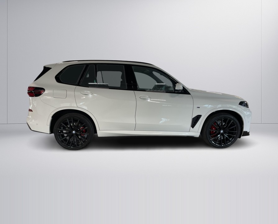 BMW X5 xDrive30d - foto 6