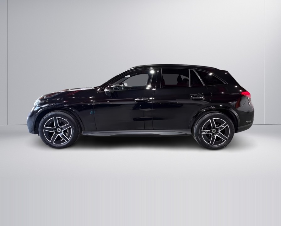 Mercedes-Benz GLC 300 4MATIC AMG - foto 6
