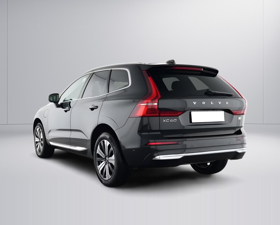 Volvo XC 60 T6 AWD Plus Bright (4)