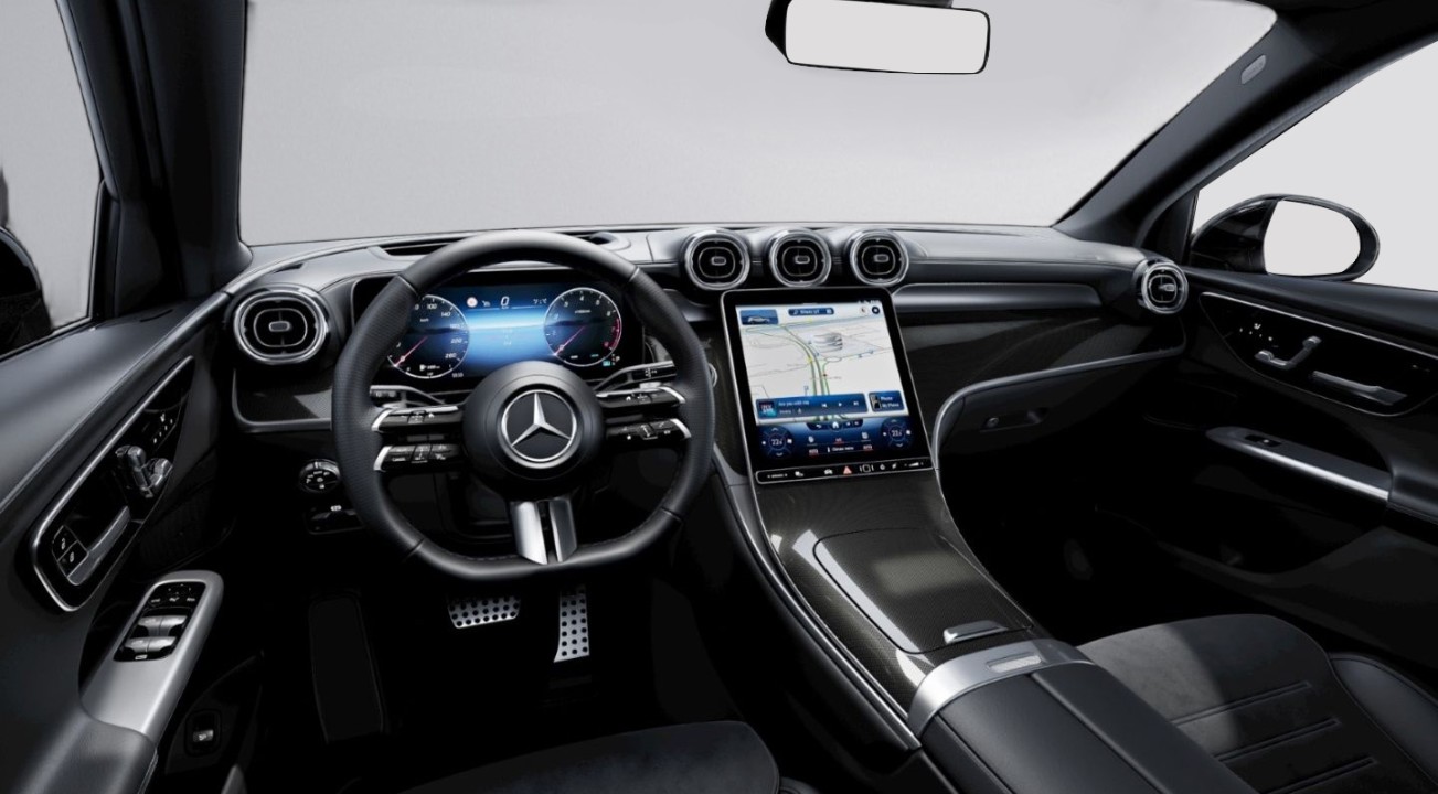 Mercedes-Benz GLC 300 4MATIC AMG (3)