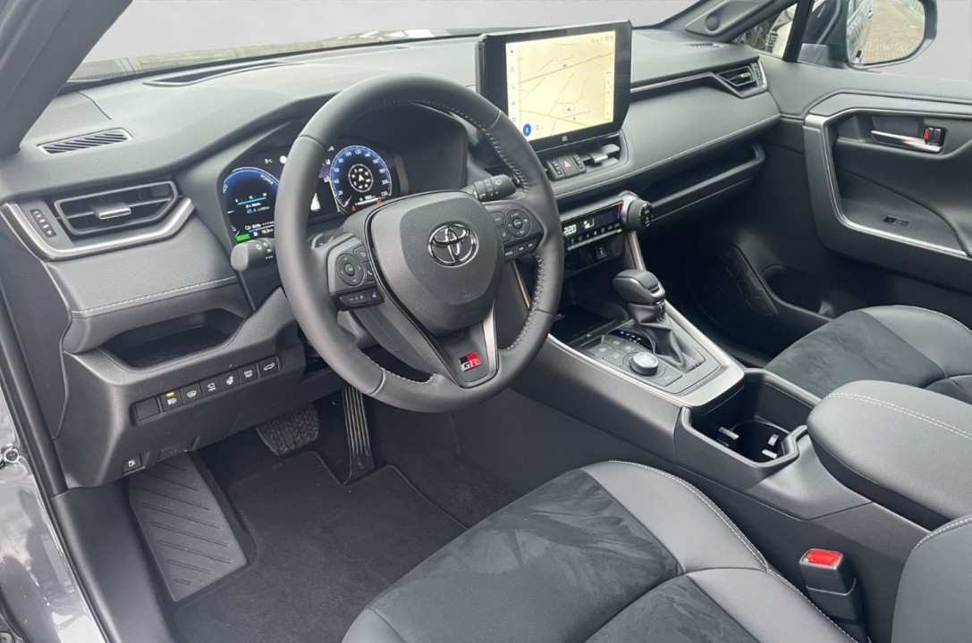 Toyota RAV4 - foto 7