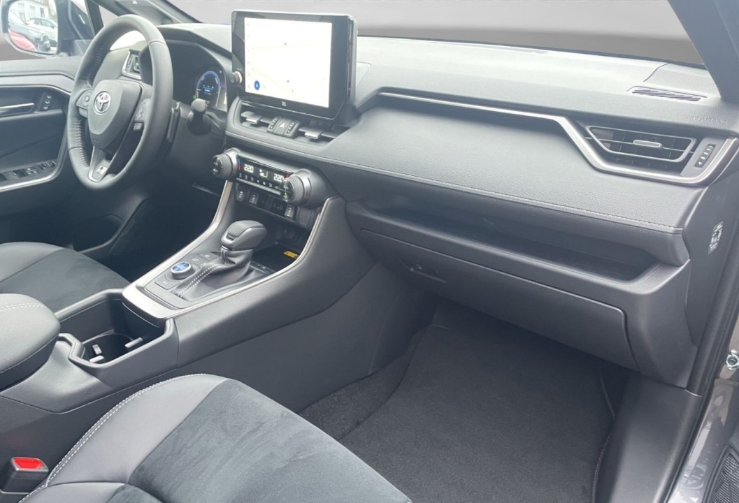 Toyota RAV4 - foto 9