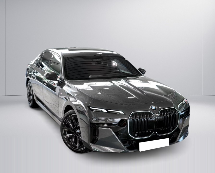 BMW Seria 7 740d xDrive M-Sport - foto 8