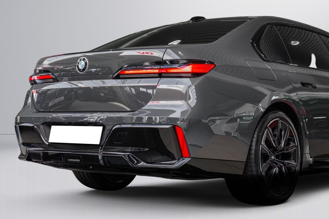 BMW Seria 7 740d xDrive M-Sport - foto 49