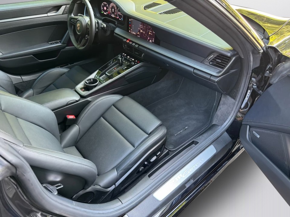 Porsche 911 Carrera - foto 12