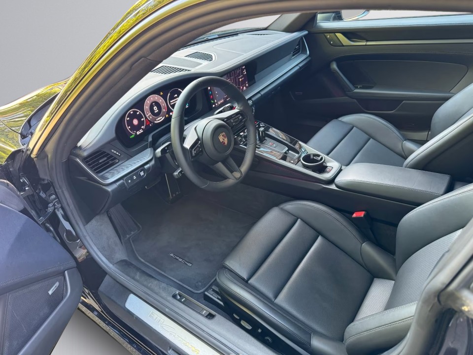Porsche 911 Carrera - foto 11