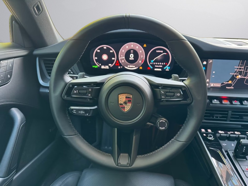 Porsche 911 Carrera - foto 8