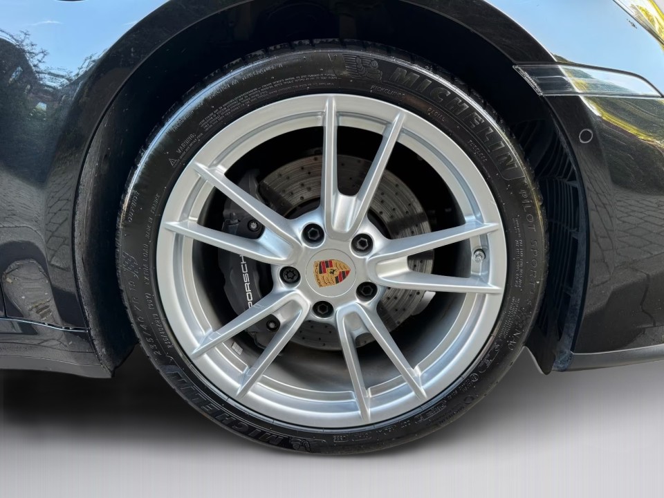 Porsche 911 Carrera - foto 23