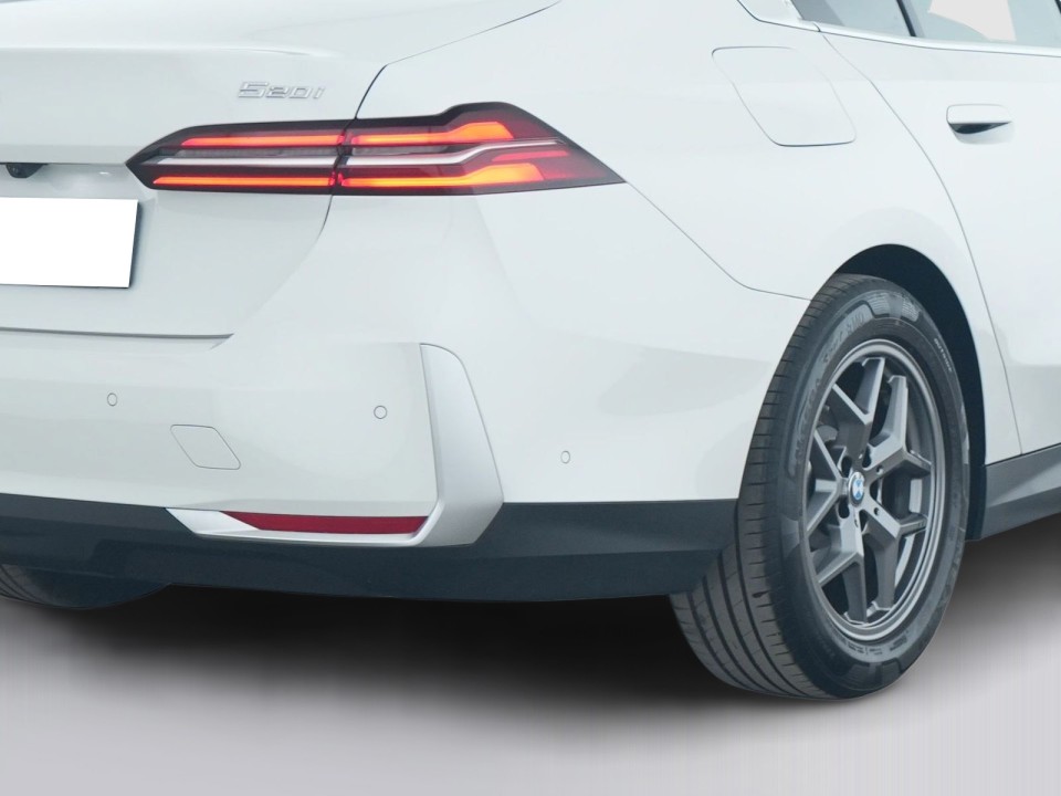 BMW Seria 5 520i - foto 15