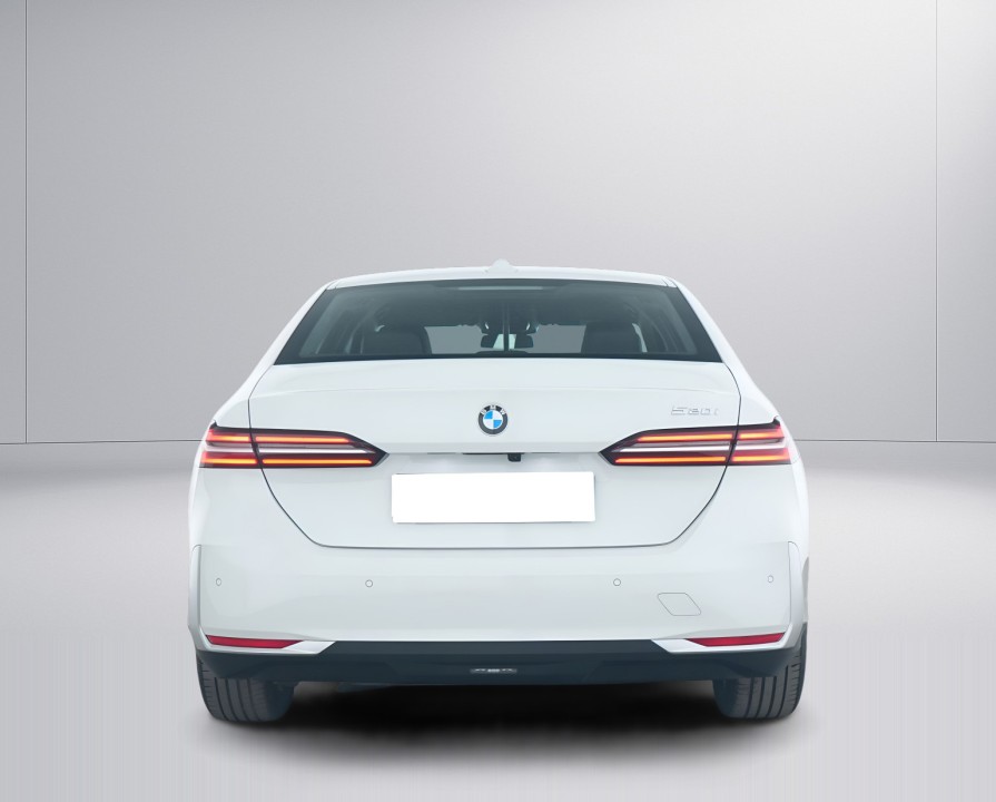 BMW Seria 5 520i (4)