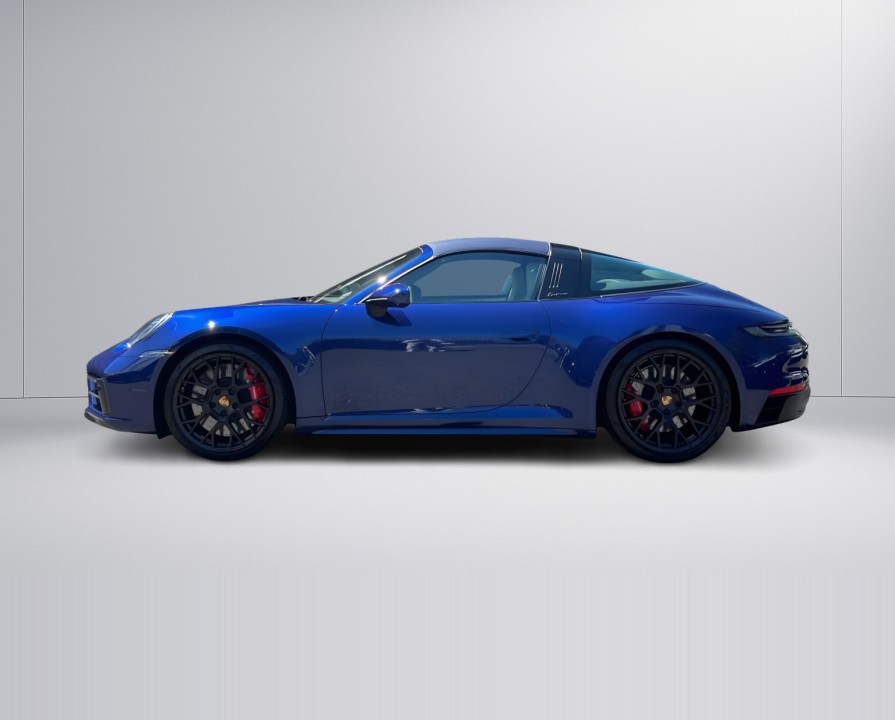 Porsche 911 Targa 4 GTS (2)