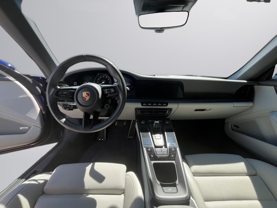 Porsche 911 Targa 4 GTS - foto 7